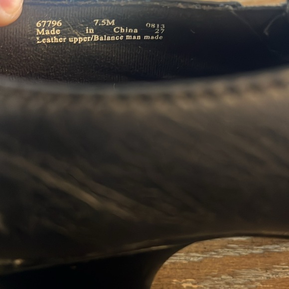 Clark’s size 7.5 - Picture 3 of 4